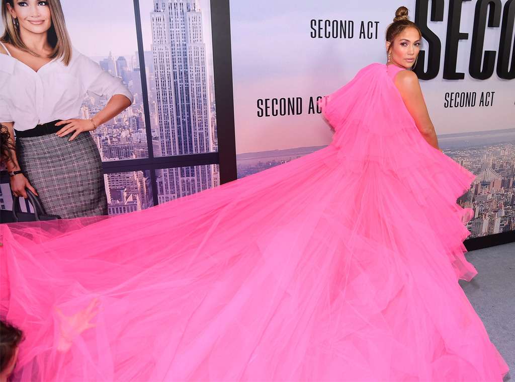 Jennifer Lopezs Red Carpet Dress Will Leave You Breathless