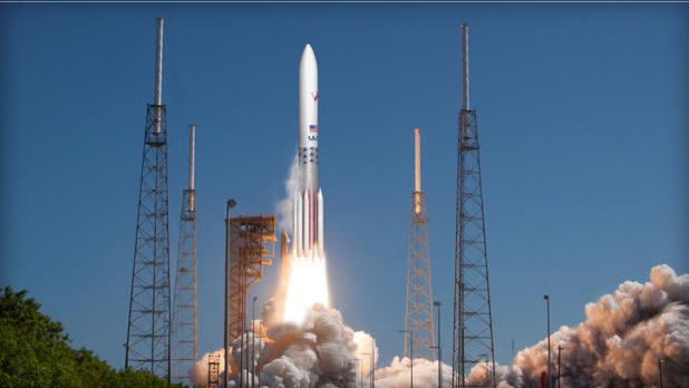 SpaceX rival United Launch Alliance stakes future on new Vulcan rocket