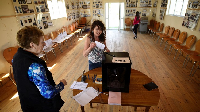 Voting begins throughout Ireland in major abortion decision