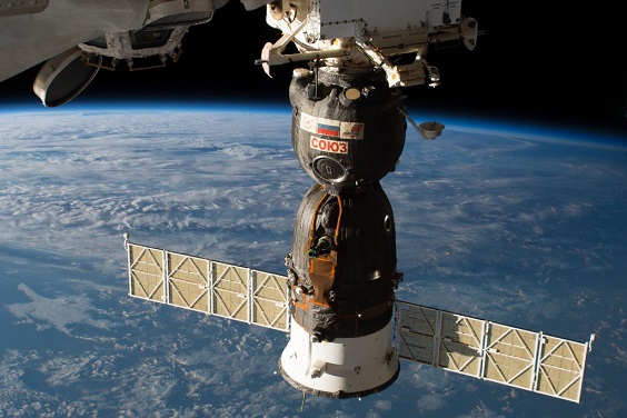 US, Russia Respond to Space Station Leak Rumors