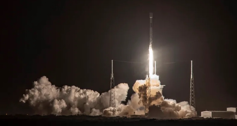 Historic Israeli Mission to the Moon Underway Following SpaceX Launch