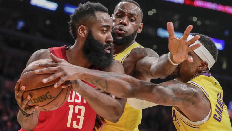 Lakers climb back from double-digit deficit to beat Rockets 111-106