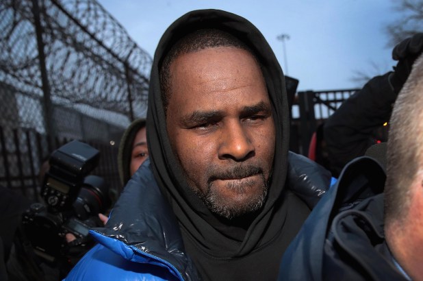R. Kelly accused of raping 13-year-old, giving her herpes: report