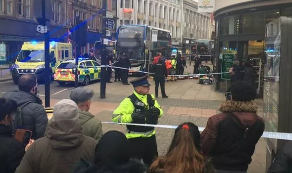 Manchester stabbing: Police seal off Piccadilly Gardens as ‘people seen on ground