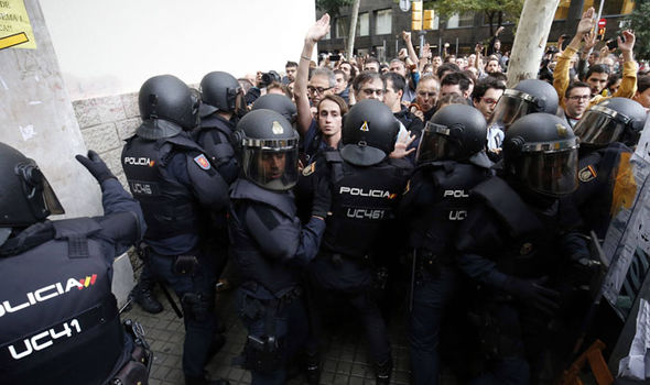 Catalonia referendum LIVE: Riot police STORM polling stations as independence vote begins