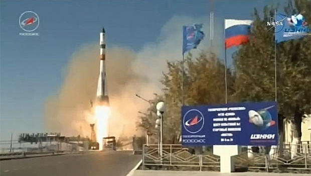 Russian cargo ship blasts off, heads for space station - CBS News