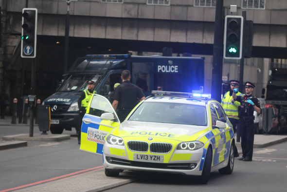 BREAKING: Armed police swoop on City of London as incident declared