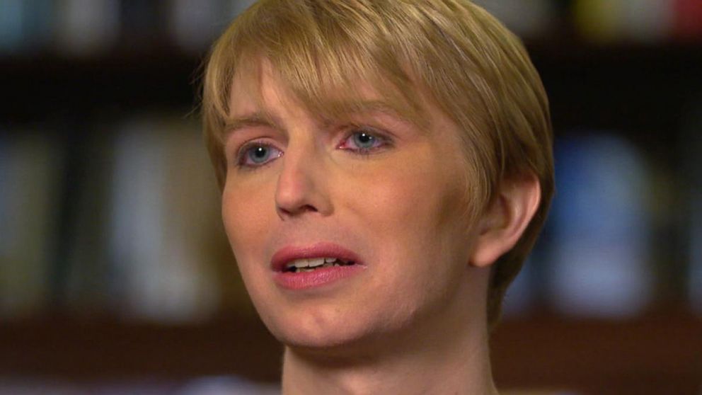 Chelsea Manning, Sean Spicer named fellows at Harvard