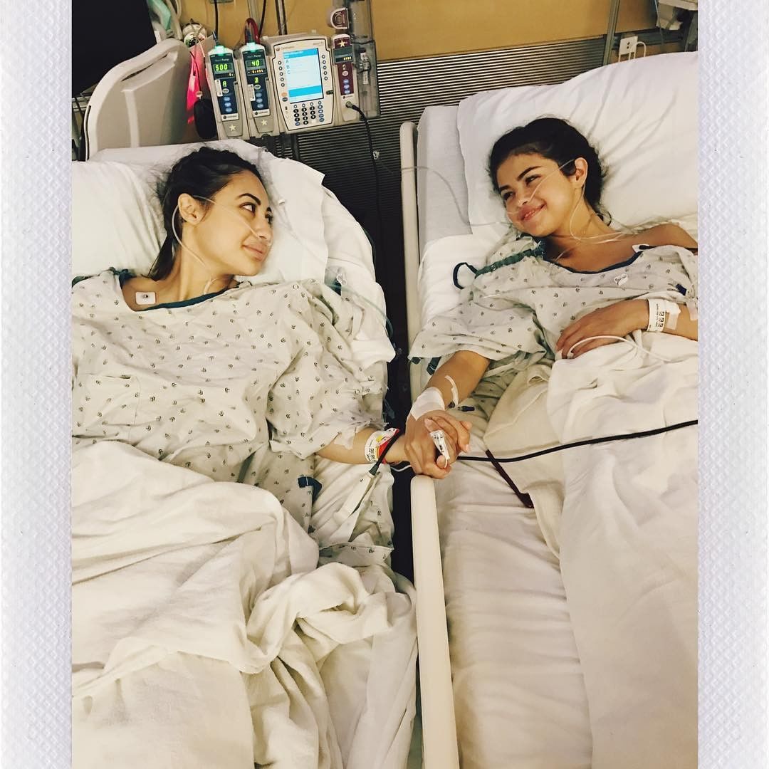 Selena Gomezs Mom Opens Up About Her Daughters Kidney Transplant