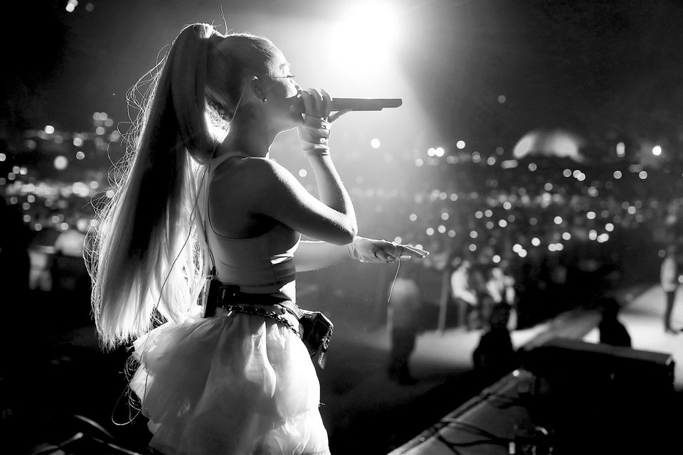 Ariana Grande Has Made the Smartest Celebrity Social-Media Move: Taking a Break