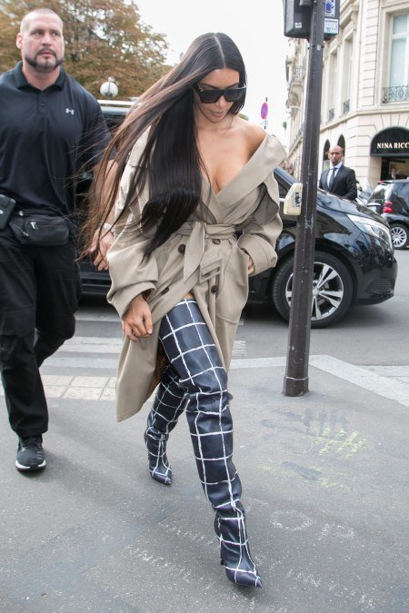 Kim Kardashians Insurance Company Files $6 Million Lawsuit Against Bodyguard in Paris Robbery
