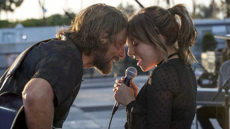 A Star Is Born: Shooting Bradley Cooper and Lady Gaga Singing and Falling in Love