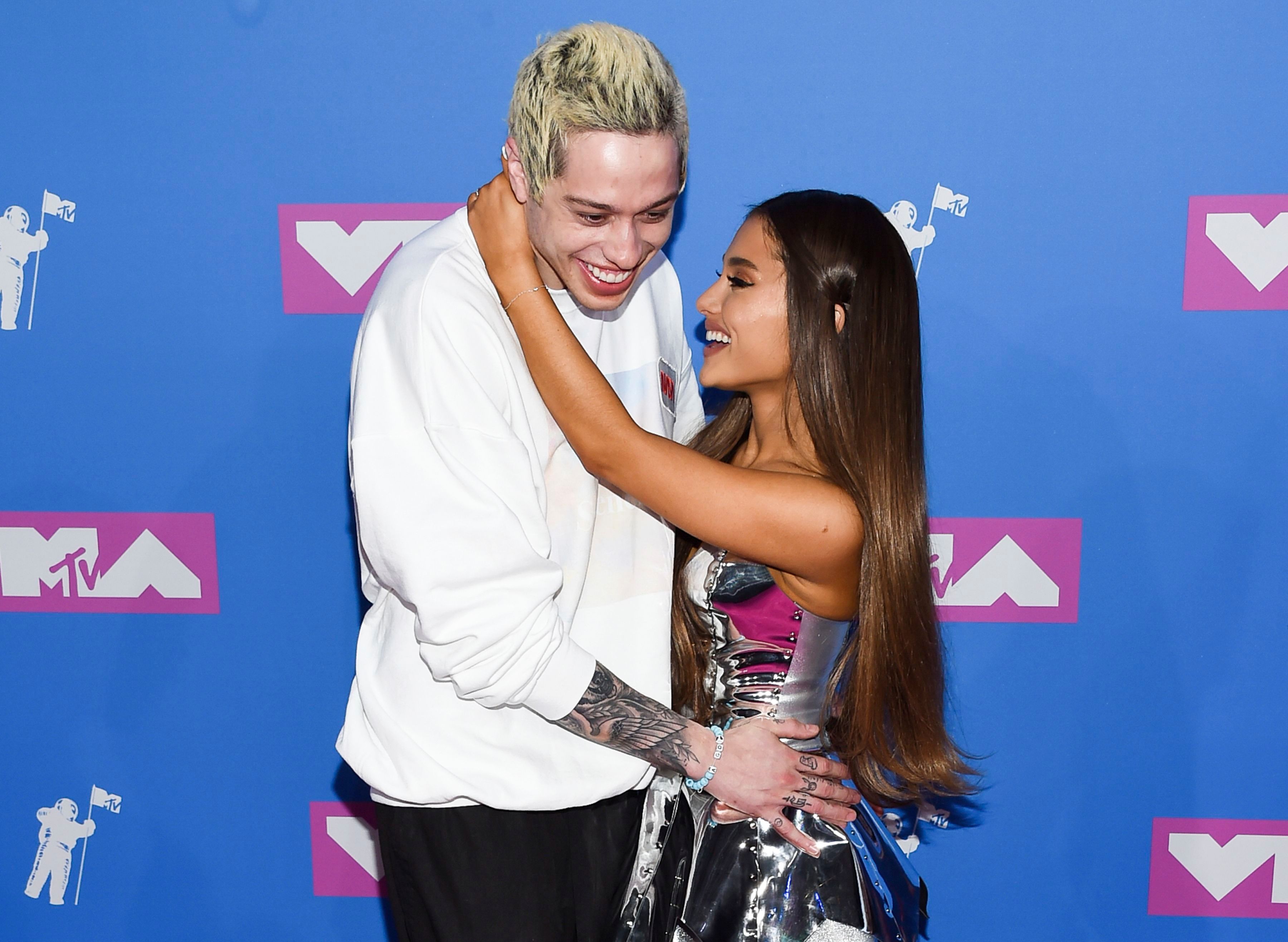 Pete Davidson Unfazed by Ariana Grande Diss: Hell Joke About His Life Anyway, Says Source