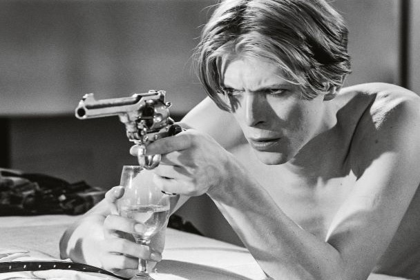 Rare photos of David Bowie as The Man Who Fell to Earth