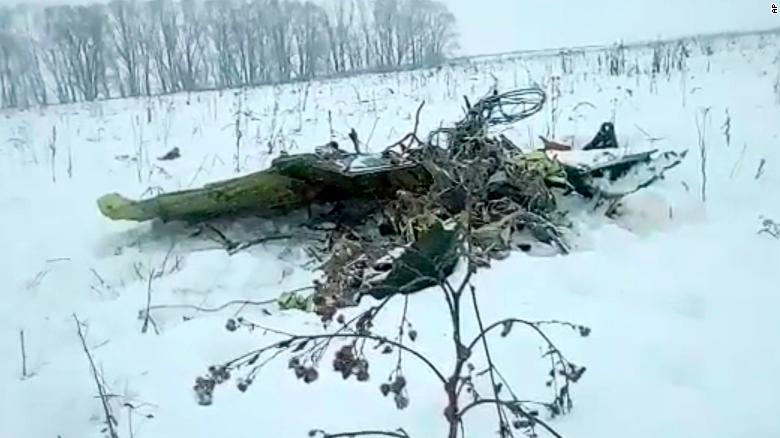 Russia plane crash responders find 200 body parts