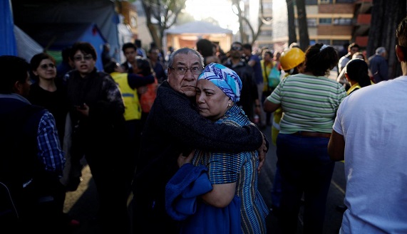 Big Mexico quake cuts power and damages homes; two dead in crash