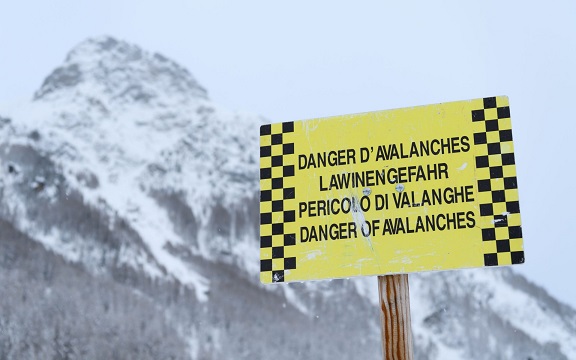 Two hikers missing after Swiss avalanche