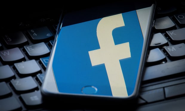 Facebook to stop allowing data brokers such as Experian to target users