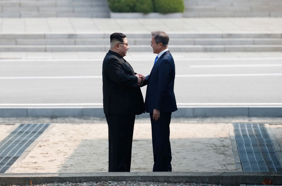 Kim Jong Un and Moon Jae-in declare new chapter in Korean relations at high-stakes summit