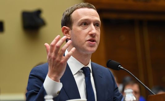 Facebook CEO Mark Zuckerberg to tell European Parliament: 'I'm sorry'