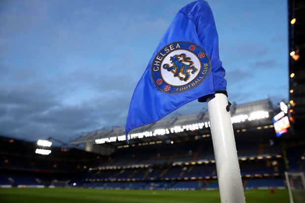 Roman Abramovich shelves £1bn Chelsea stadium after visa delays