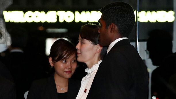 Kim Jong Uns sister arrives in Singapore in separate plane from North Korean leader