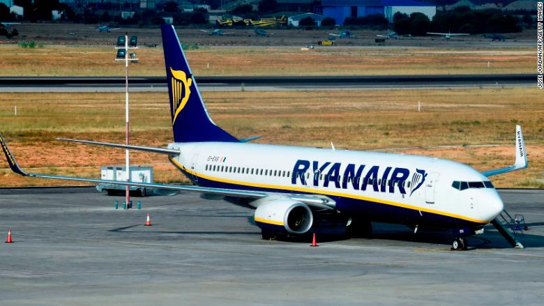 Ryanair cancels 400 flights as pilots strike