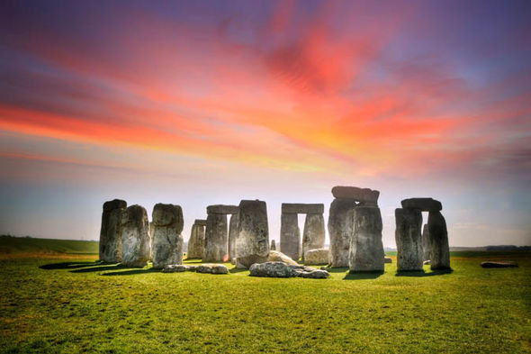 Stonehenge mystery SOLVED: Who built Stonehenge? Latest study on stone formation REVEALED