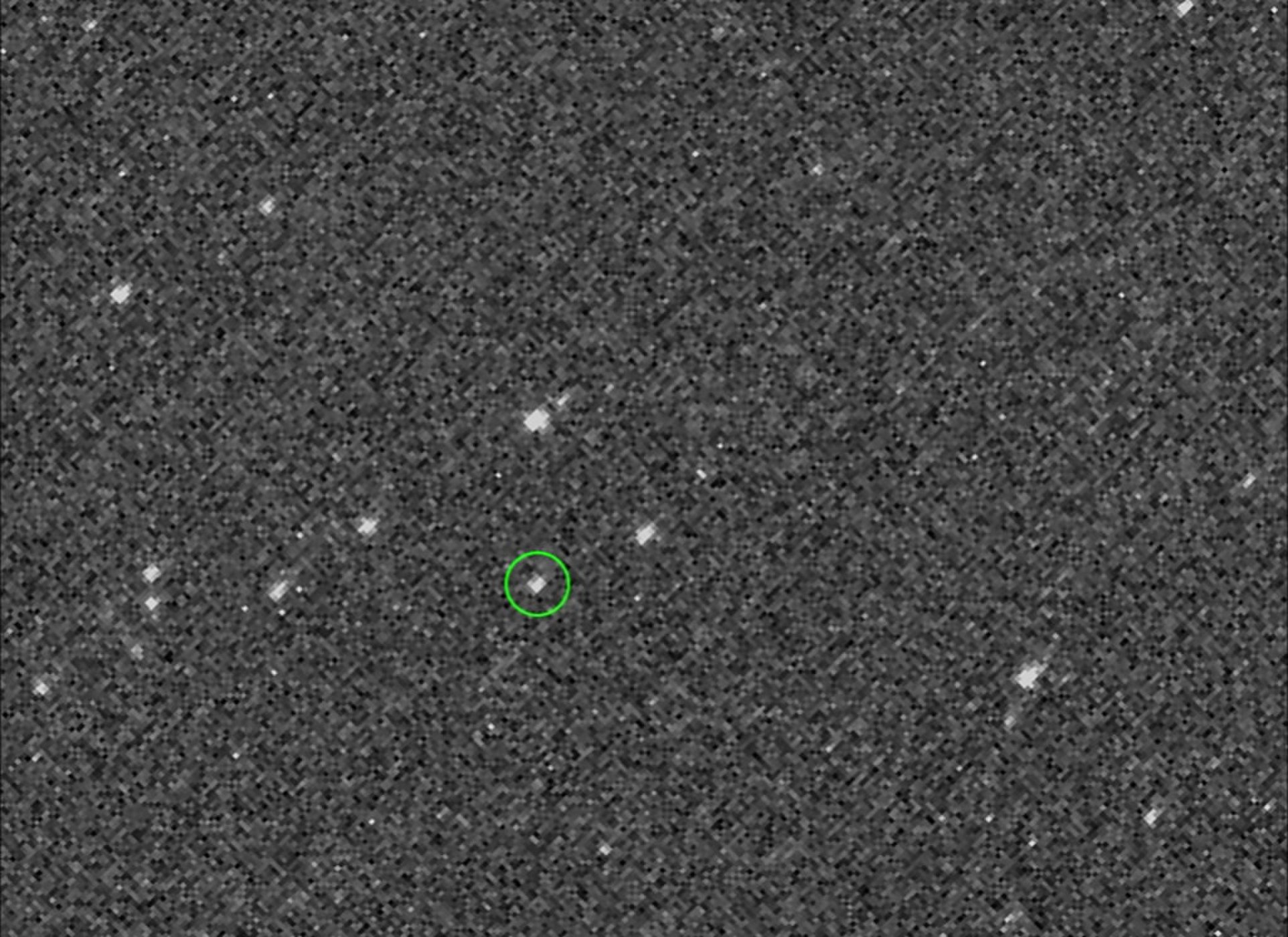 Asteroid-Sampling NASA Probe Gets 1st Look at Its Target