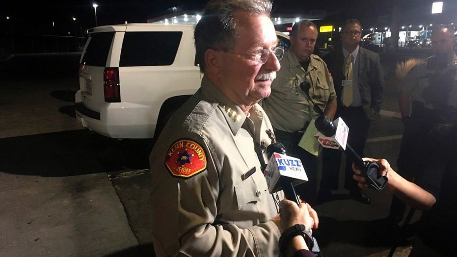 Gunman kills 5--including wife-- before turning gun on himself, Bakersfield authorities say