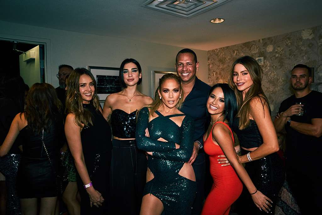 Jennifer Lopez Parties With Selena Gomez and Other Top Female Stars Backstage at Her Show