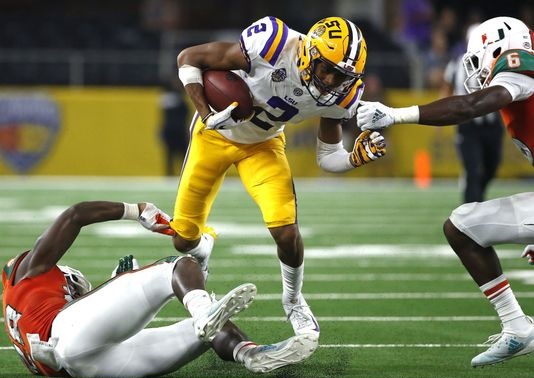 No. 25 LSU off and running with 33-17 win over No. 8 Miami