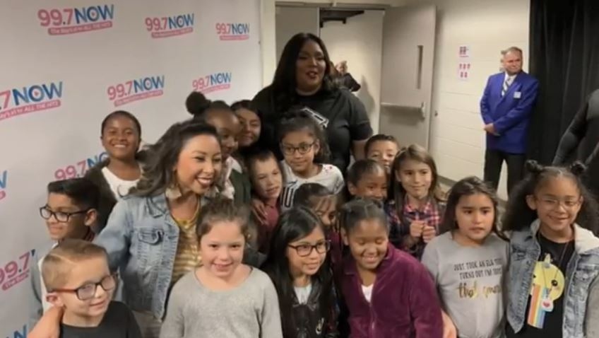 Grade 2 class behind Truth Hurts remix performs for Lizzo