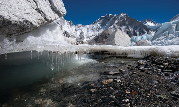 A third of Himalayan ice cap doomed, finds report