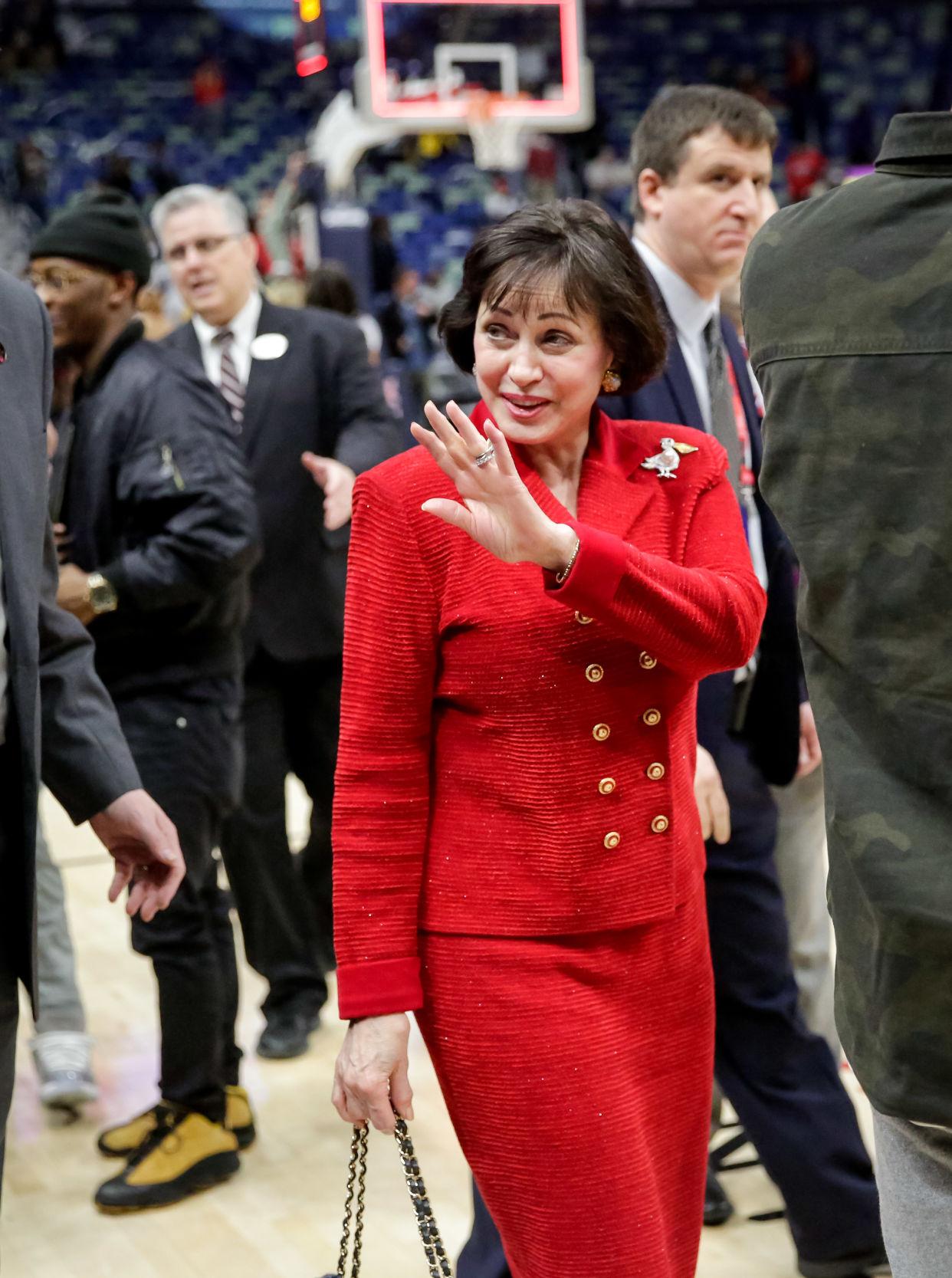 Jeff Van Gundy says Gayle Benson should stand up to NBA, disses local reporters during ESPN broadcast