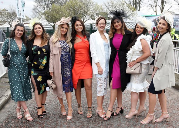 Grand National 2019 sees awkward moment as six attendees wear same PrettyLittleThing dress