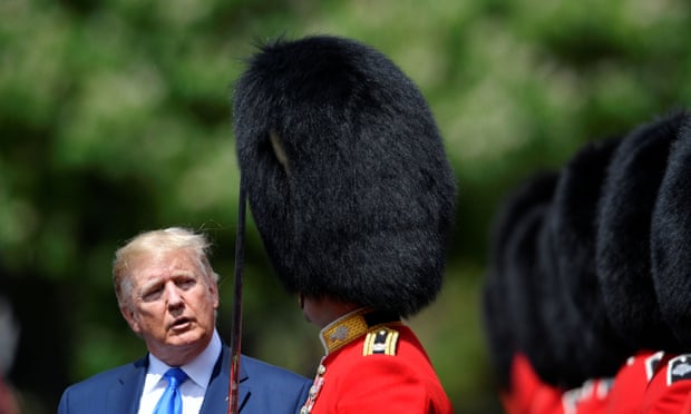 Donald Trump meets the Queen at start of UK state visit