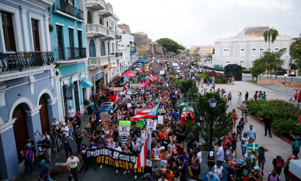 Puerto Rico: protesters urge governor to quit after leak of homophobic messages