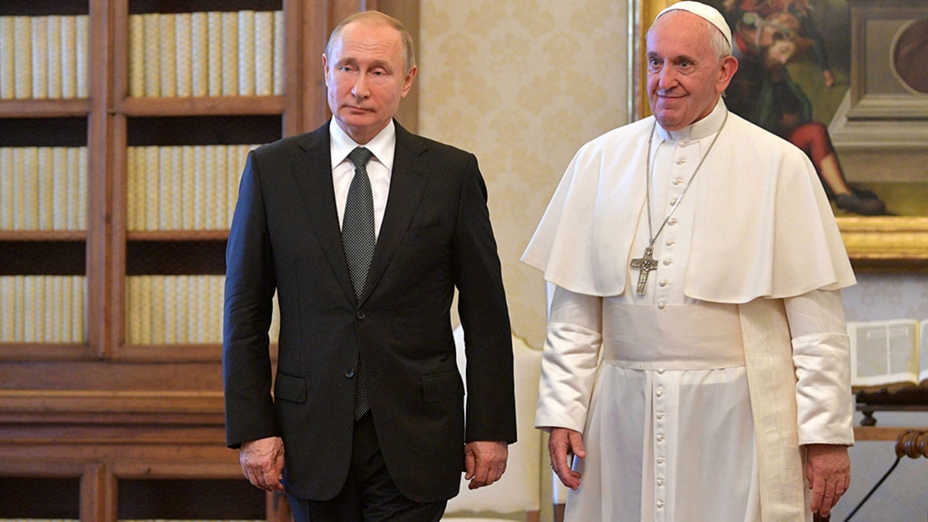 Pope Francis and Putin meet at Vatican, discuss Syria, Ukraine
