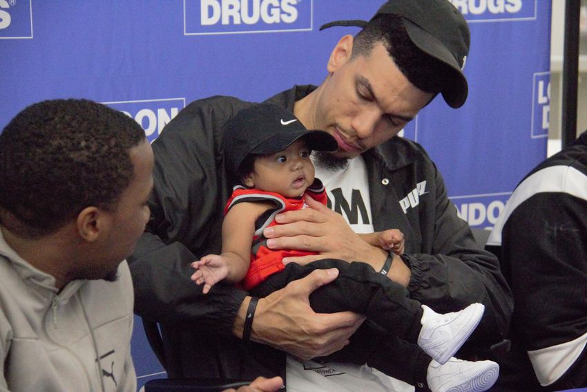 Danny Green tells Raptors fans to ‘get your popcorn out’ for the Kawhi Leonard watch