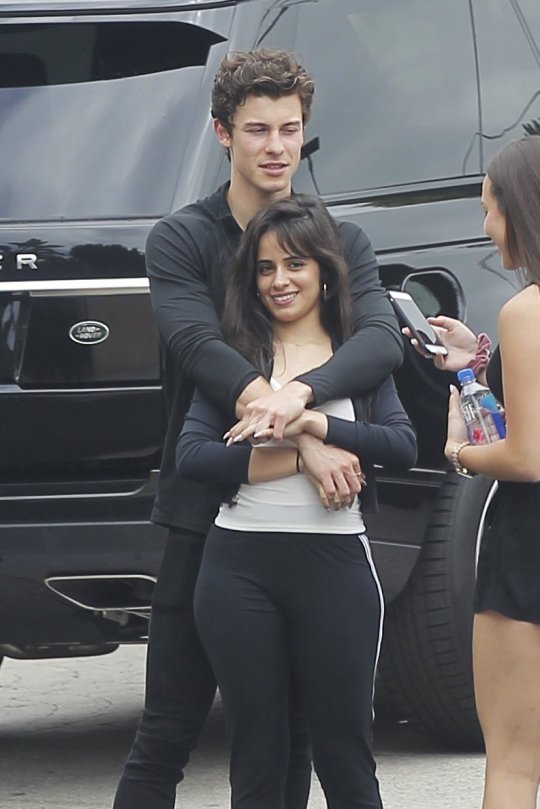Shawn Mendes and Camila Cabello are doing nothing to shut down relationship rumours