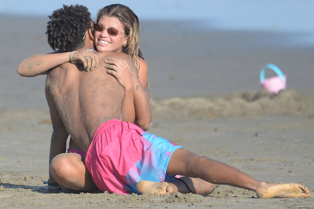 Sofia Richie and Jaden Smith have a touchy-feely beach day