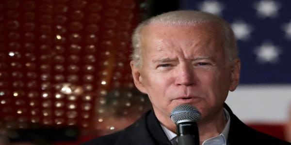 Can Joe Biden Step Out From Obama’s Shadow?